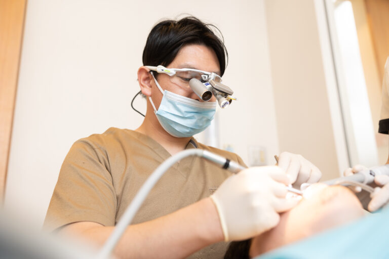 クラウン形成が上達しない原因｜若手歯科医師が見直したい練習方法と評価基準